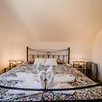 Tinkara With Ir Sauna *