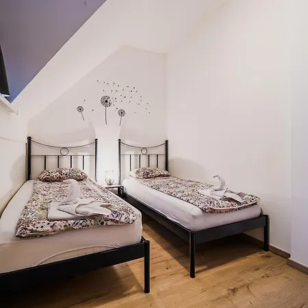 Tinkara With Ir Sauna *