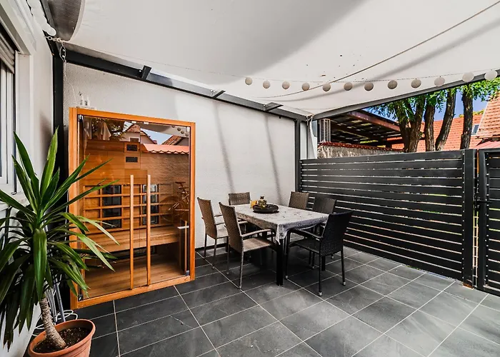 Tinkara With Ir Sauna *