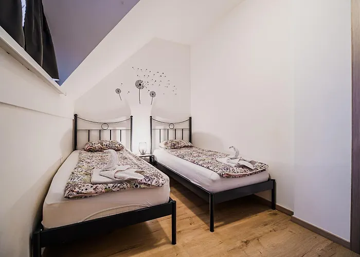 Tinkara With Ir Sauna *