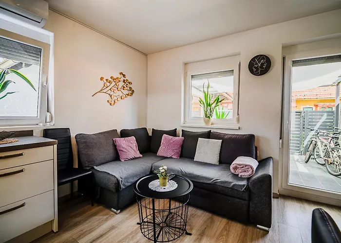 Сasa de vacaciones Tinkara With Ir Sauna *