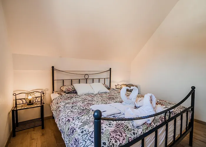 Сasa de vacaciones Tinkara With Ir Sauna *