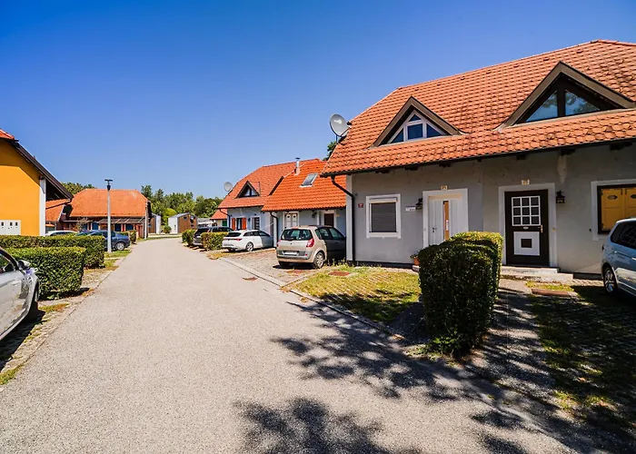 Tinkara With Ir Sauna